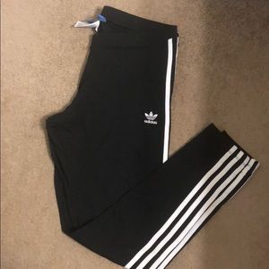 Adidas leggings
